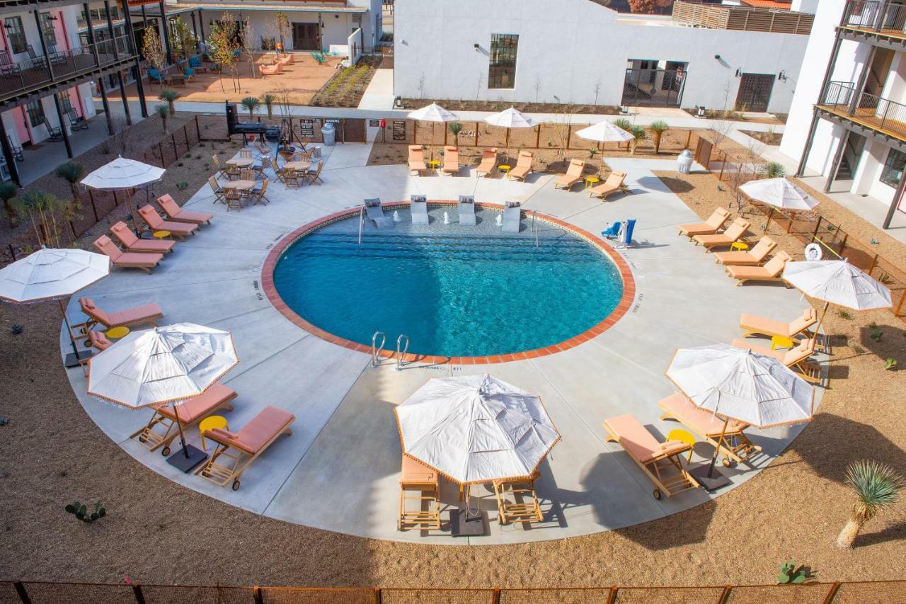 Texican Court, By Valencia Hotel Collection Ирвинг Экстерьер фото